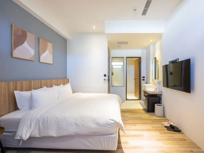 Standard Double room with balcony