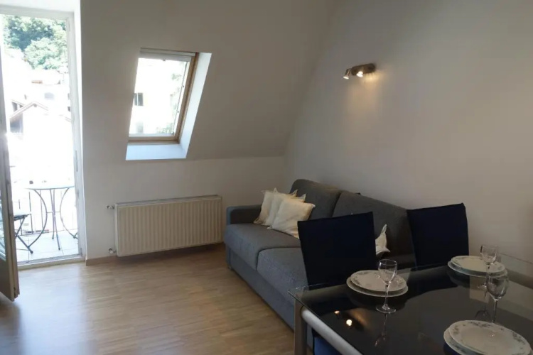 Hager Apartment 2