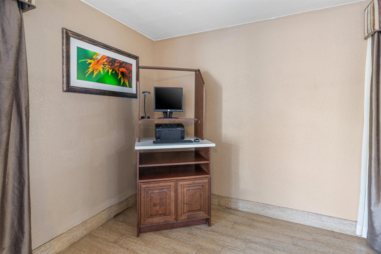 Best Western Pine Springs Inn