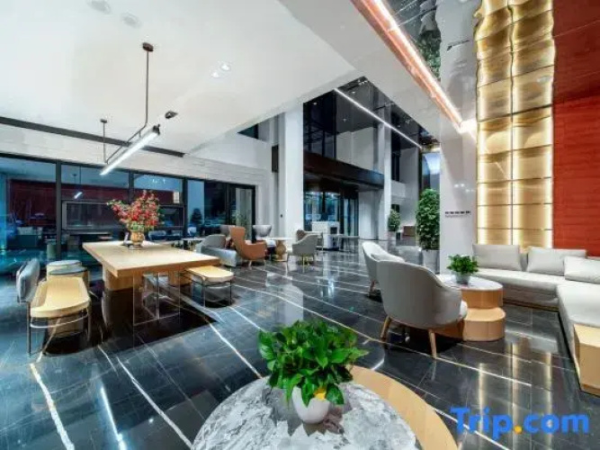 Grand Rezen Hotel