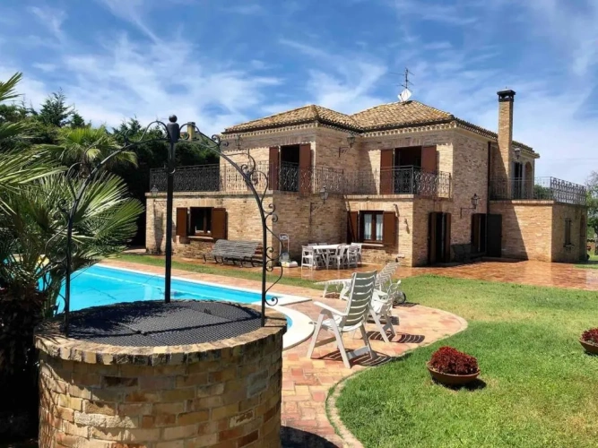 Villa