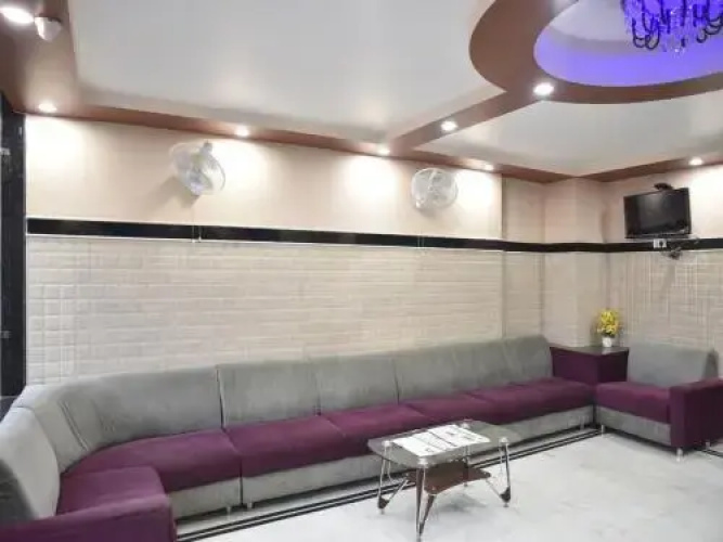 Hotel Vijay International