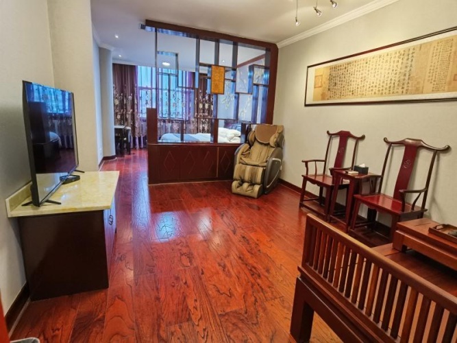 Superior Suite