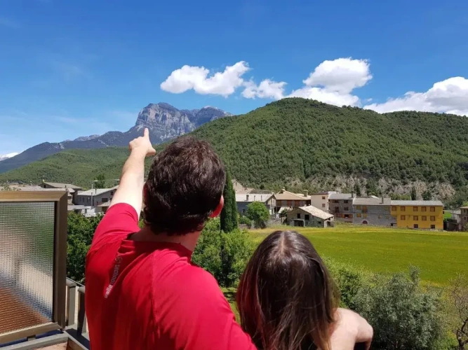 Standard Double room with mountain view