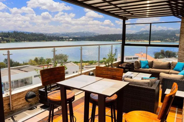 Samakwa Hotel Boutique