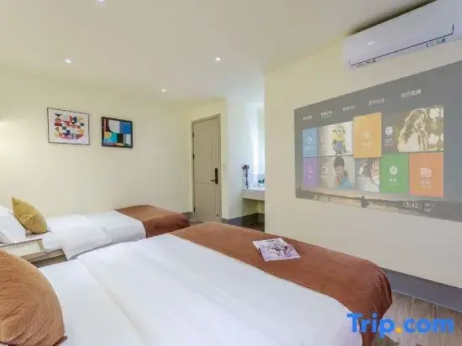 Standard Family room