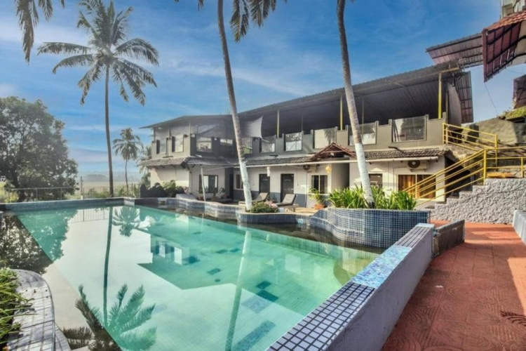 OYO 10237 Hotel Coco Heritage