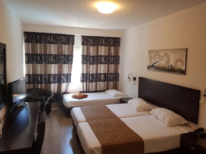 Restal Hotel