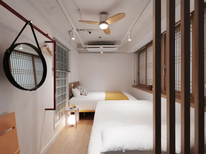The Road Minihotel