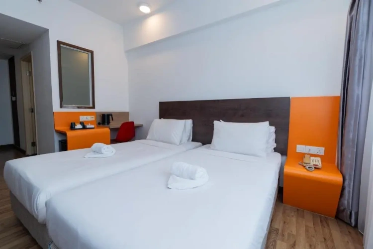 Deluxe Twin room