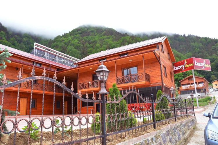 Kuzey Suites