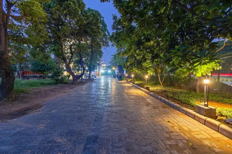 Hotel Limon Sector 45 Gurgaon