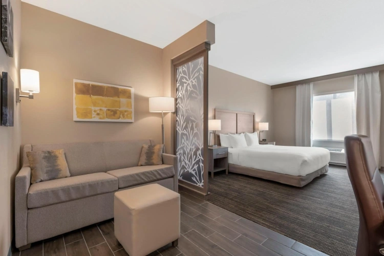 Guest rooms