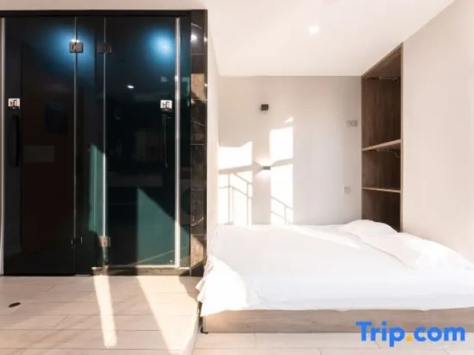 Deluxe Double Apartment