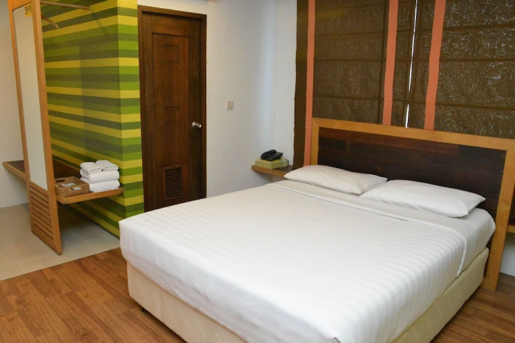 Hotel Pho Sein