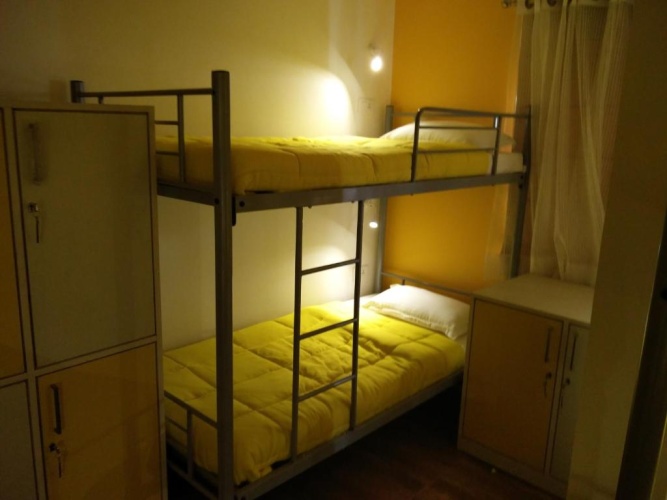 Bed in Dorm with view