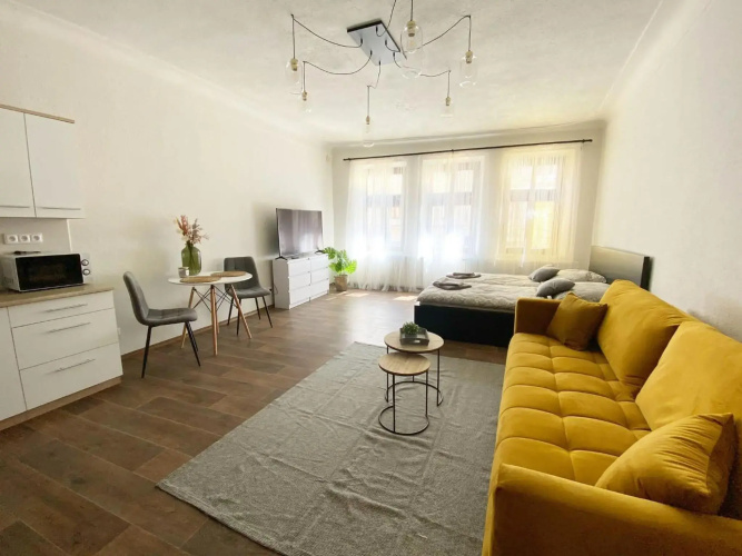 Kovarik Apartments I