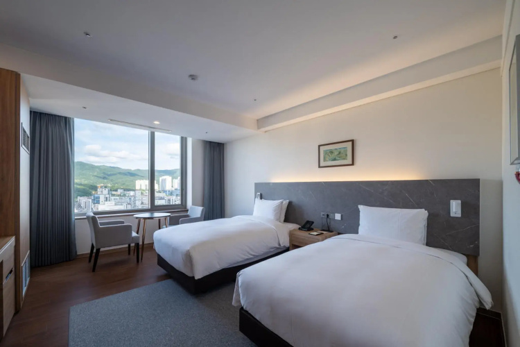 ENFORD Hotel