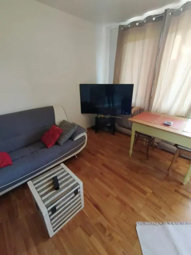 Gl Town Apartment