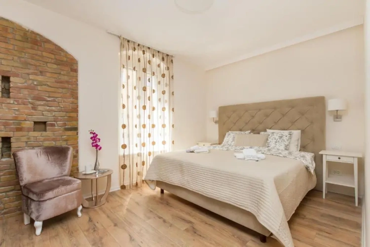 Deluxe Double room with balcony