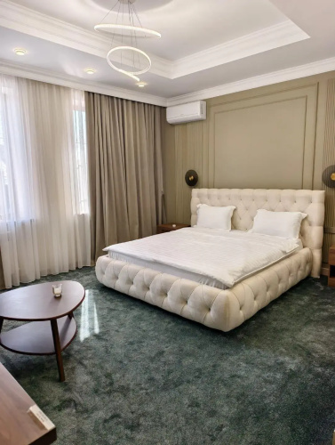 Radamis Hotel