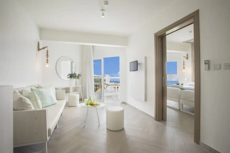 Twin Suite with balcony and with inland view