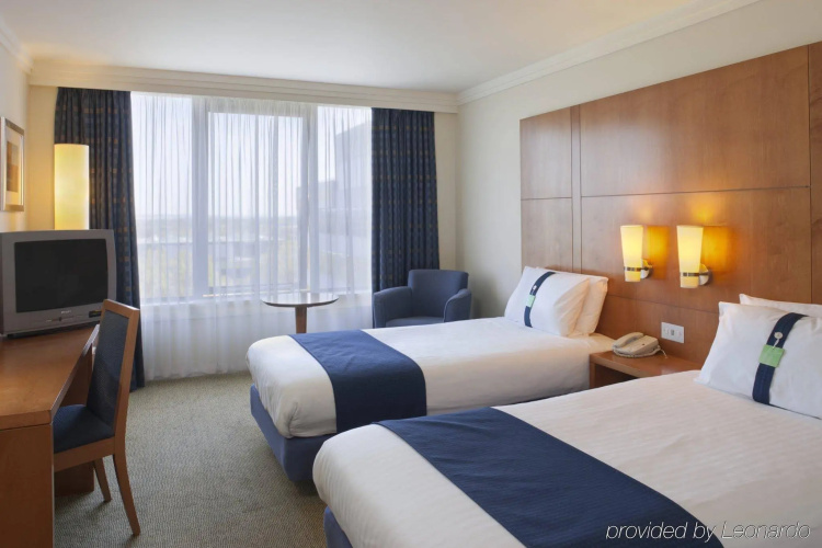 Holiday Inn Milton Keynes - Central by IHG
