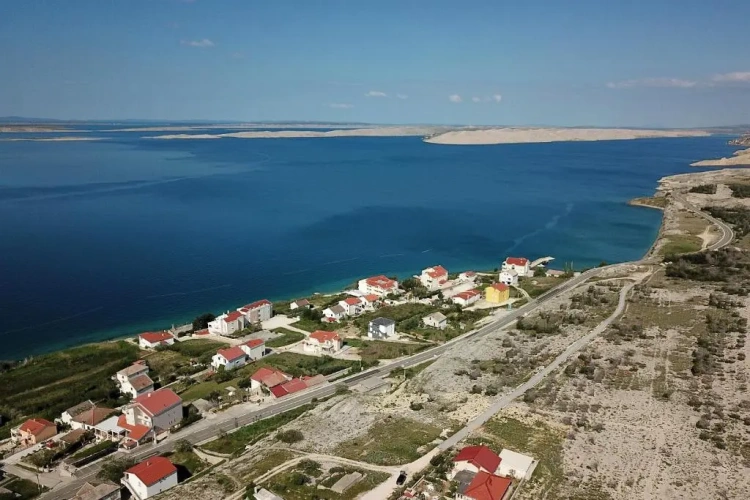 1 Bedroom Apartment with view