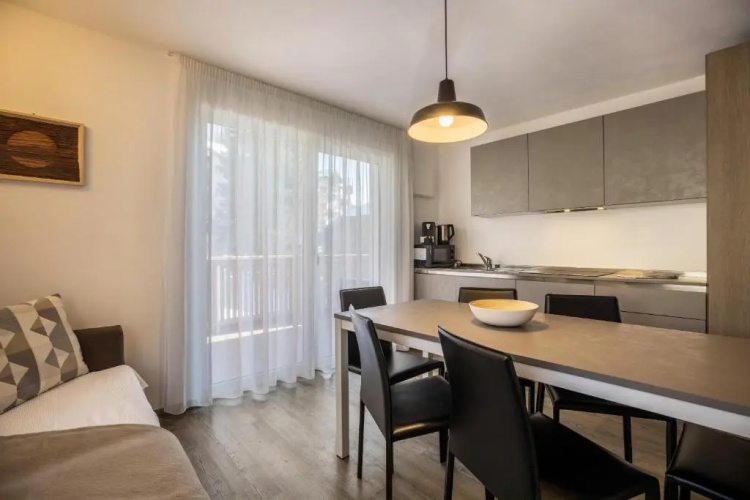 Apartment Sis Residence Bun Ste