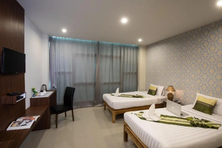 Standard Twin room