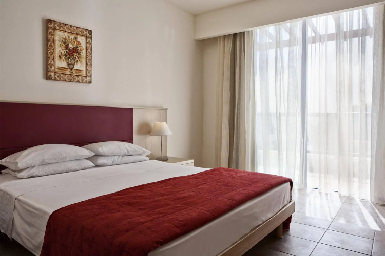 Sunrise Hotel