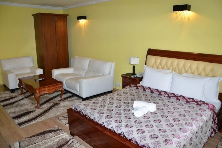 Hotel Begolli