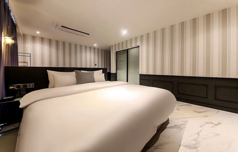 1 Night 2 Days Hotel - Jagalchi