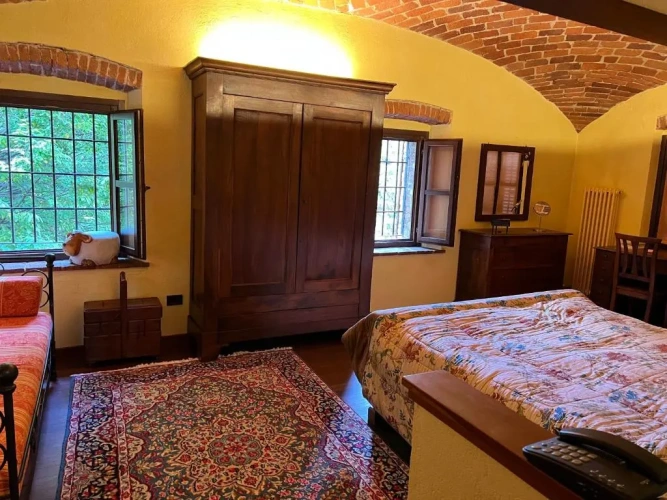 Standard Triple room with garden view