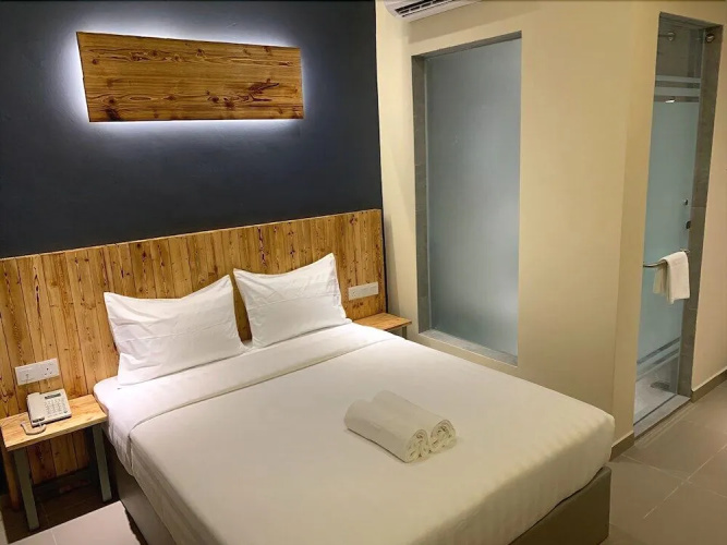 TLJ Hotel