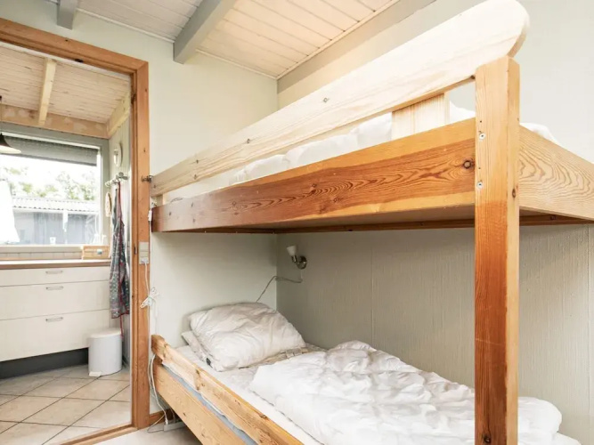 6 Person Holiday Home in Roslev