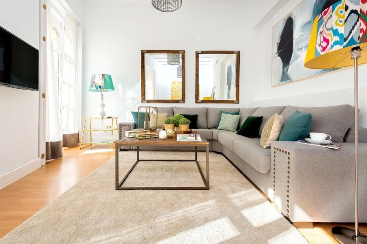 3 Bedrooms Apartment