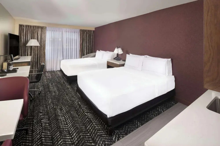 Doubletree By Hilton Manhattan
