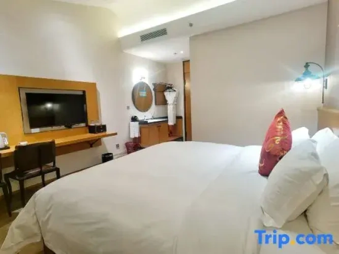 Standard Double room with river view