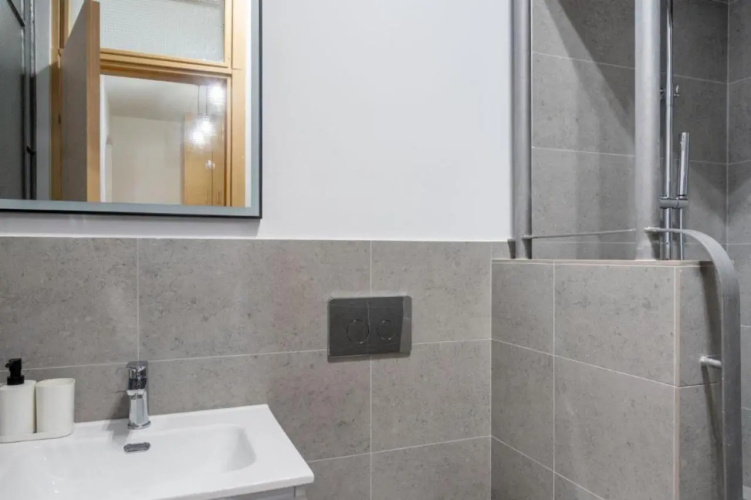 Nobe Acropolis Suite