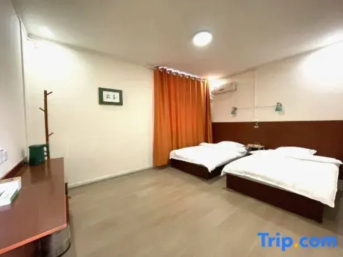 3 Bedrooms Business Suite