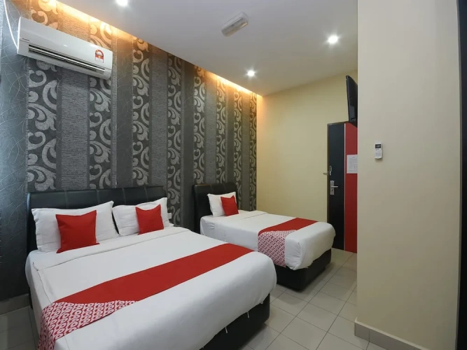 Superior Triple Suite