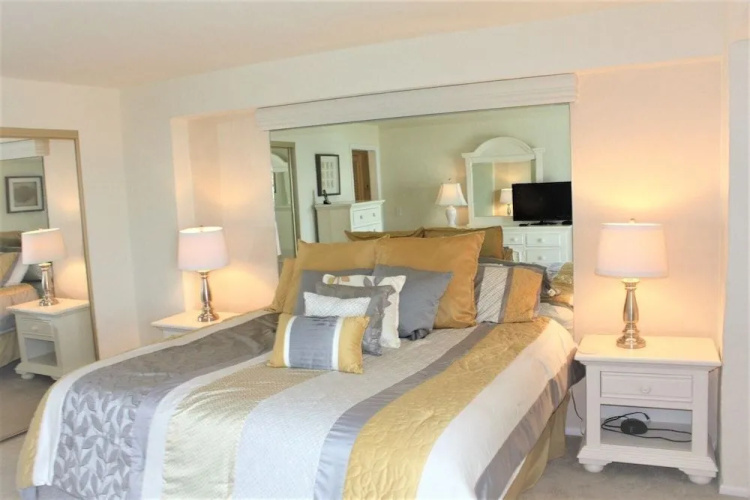 Jamaica Royale 301 - 2 Br Condo