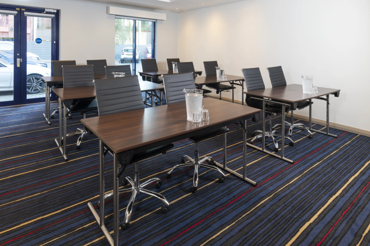 Holiday Inn Express London - Wandsworth photo 9