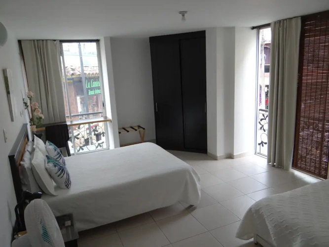 Standard Triple room