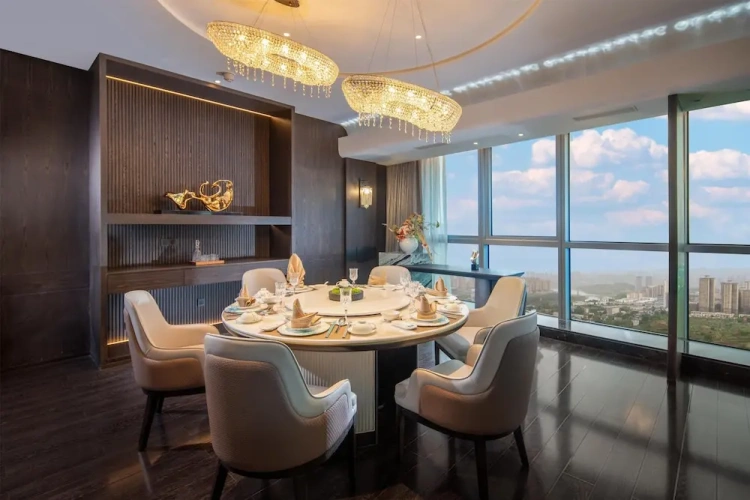 Presidential Double Suite