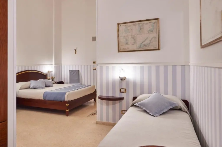 Classic Triple room
