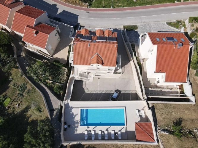 1 Bedroom Standard Apartment