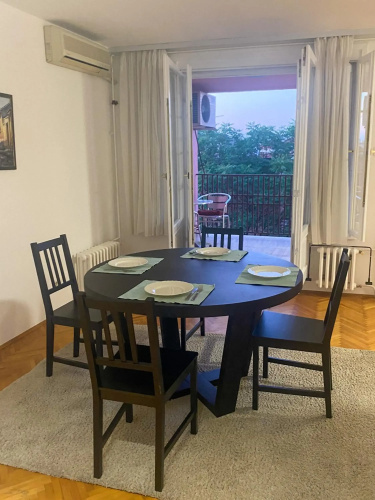 Lord's Apartment
