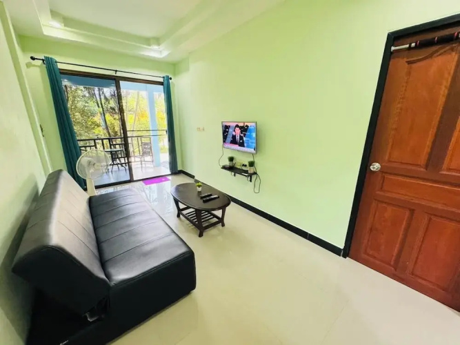 Peaceful house in Naiharn